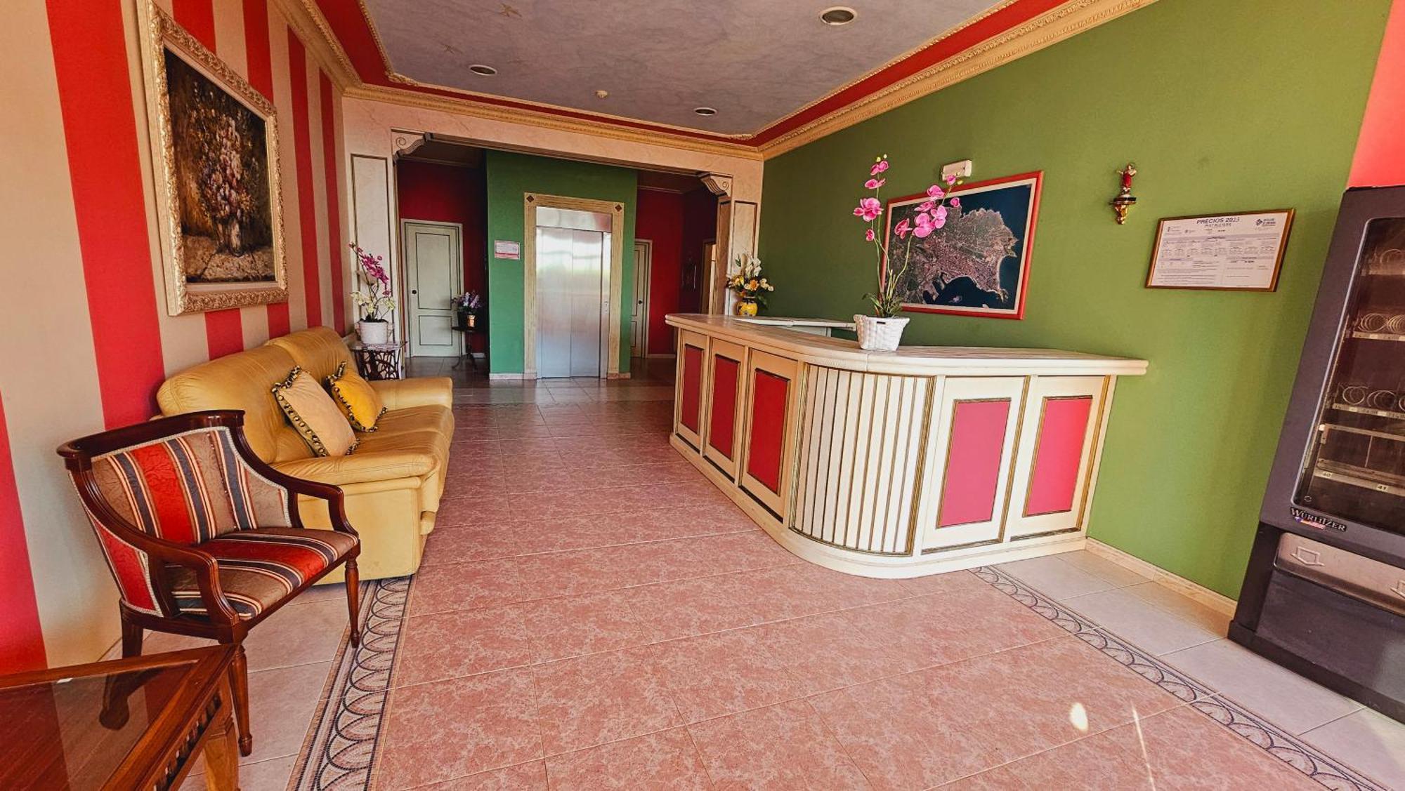 Hotel Matalenas Santander Buitenkant foto
