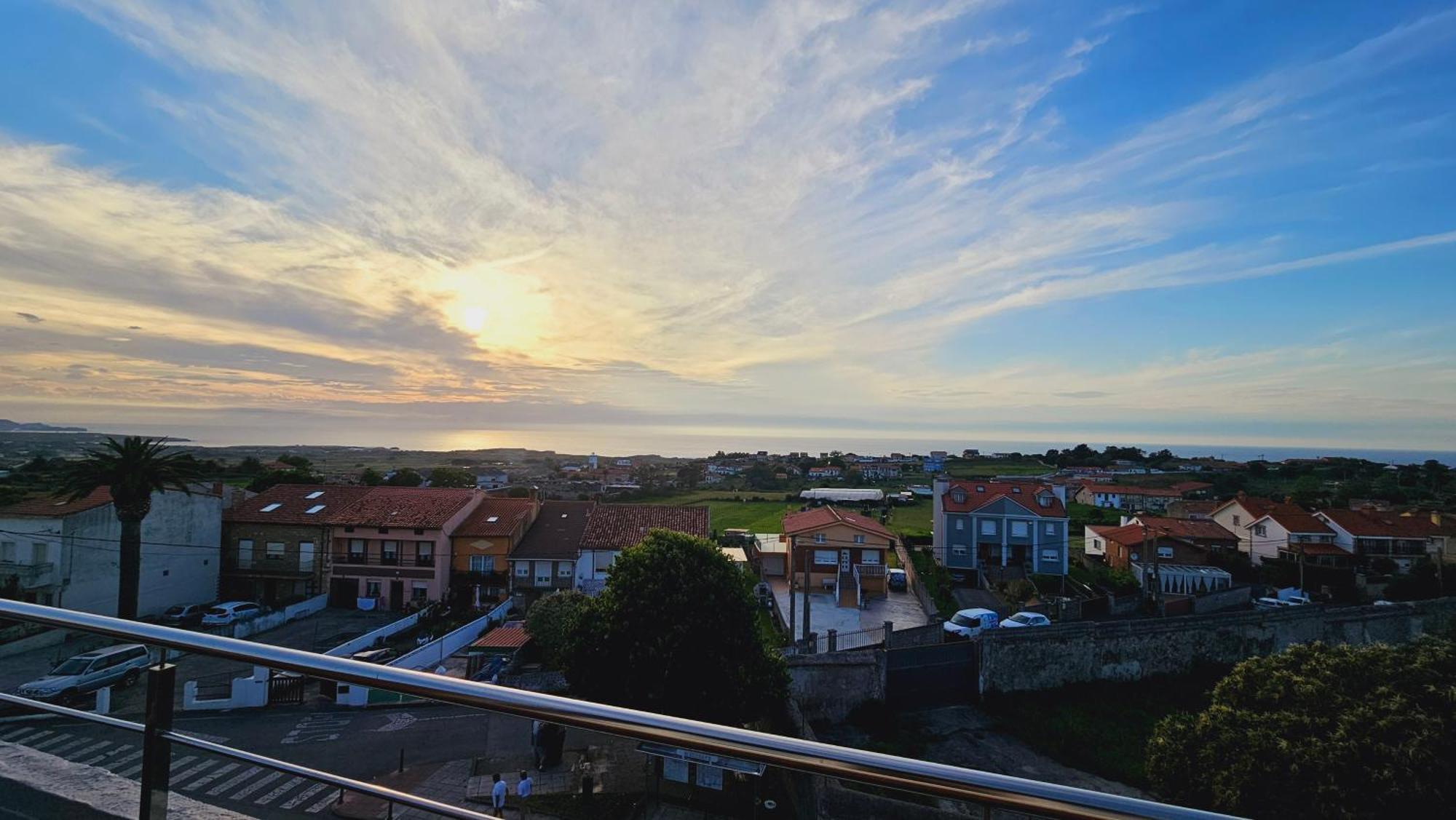 Hotel Matalenas Santander Buitenkant foto
