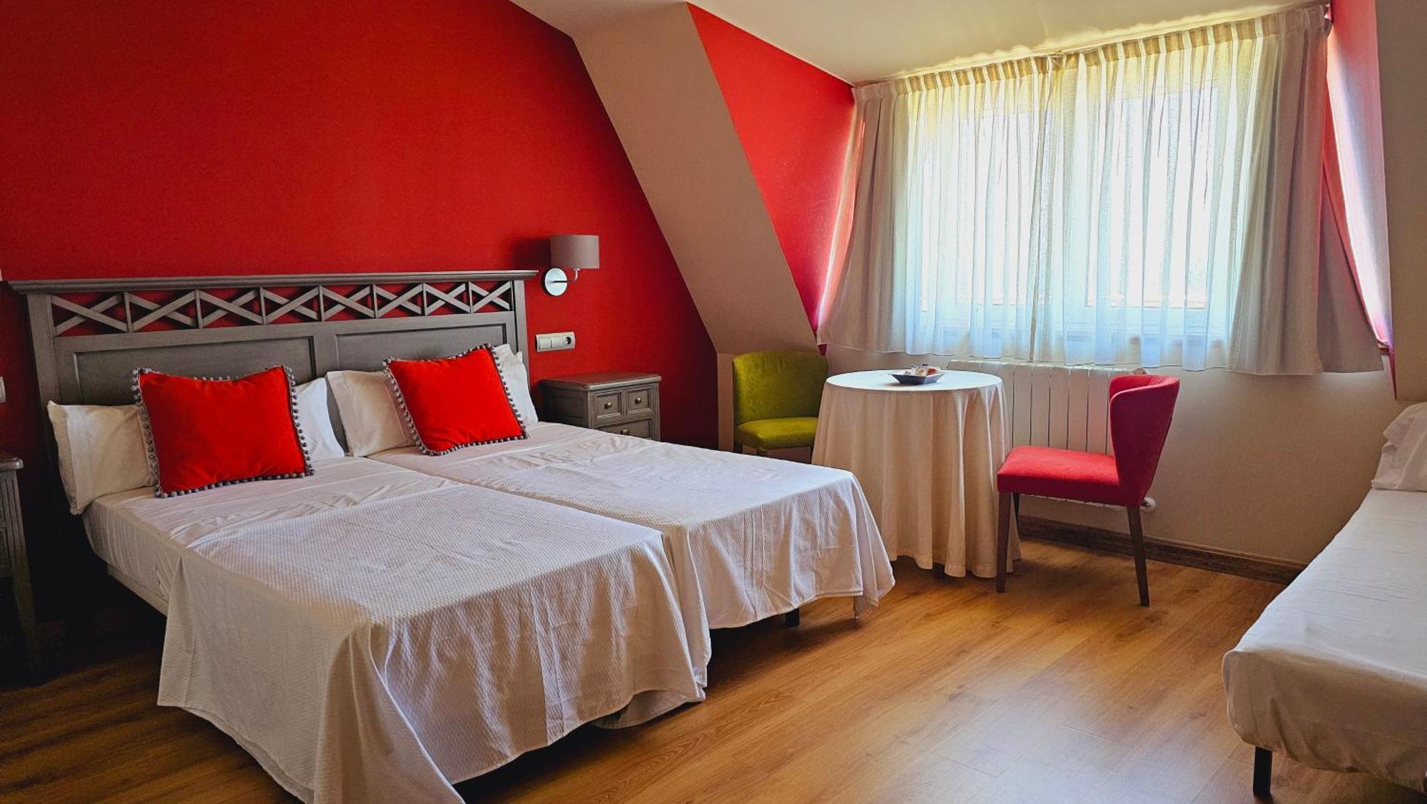 Hotel Matalenas Santander Buitenkant foto