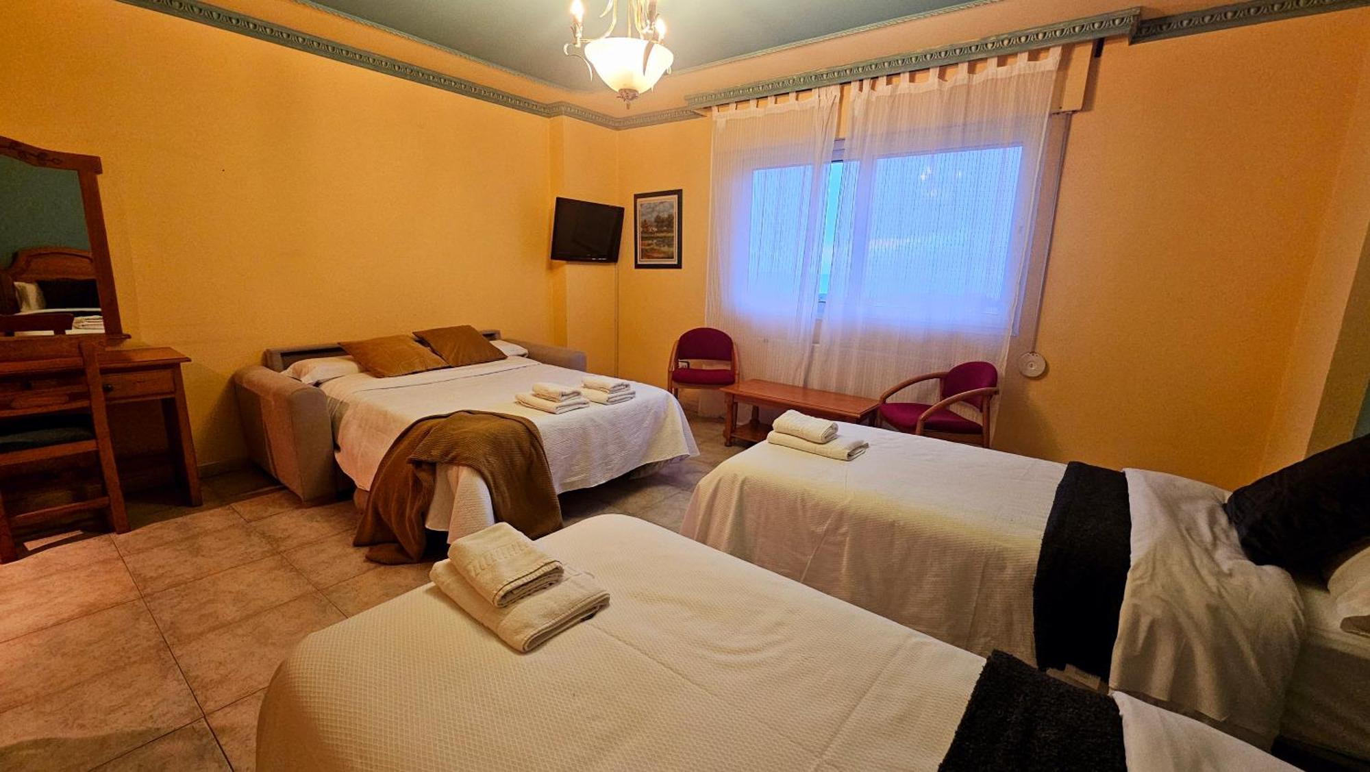 Hotel Matalenas Santander Buitenkant foto