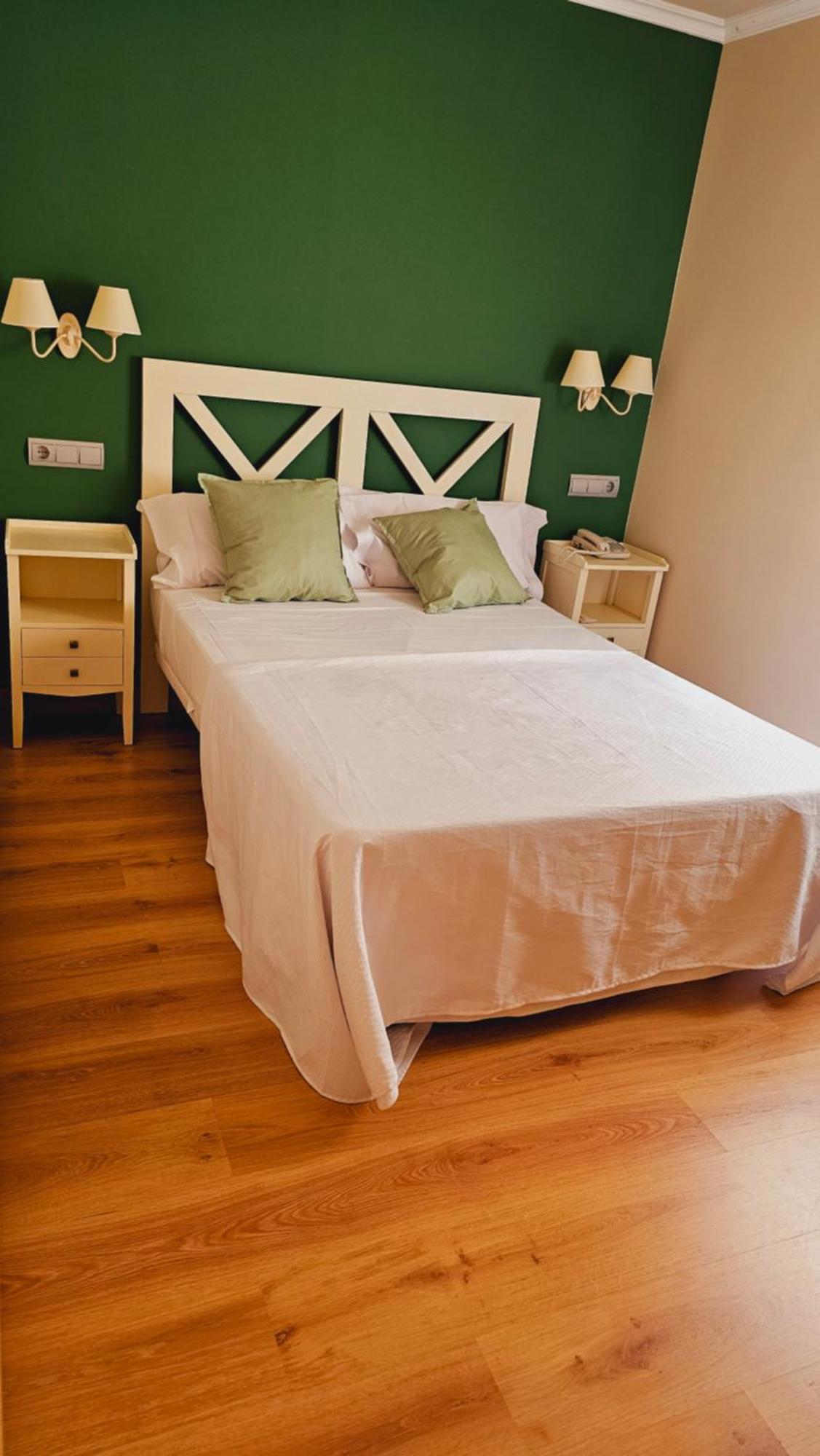 Hotel Matalenas Santander Buitenkant foto