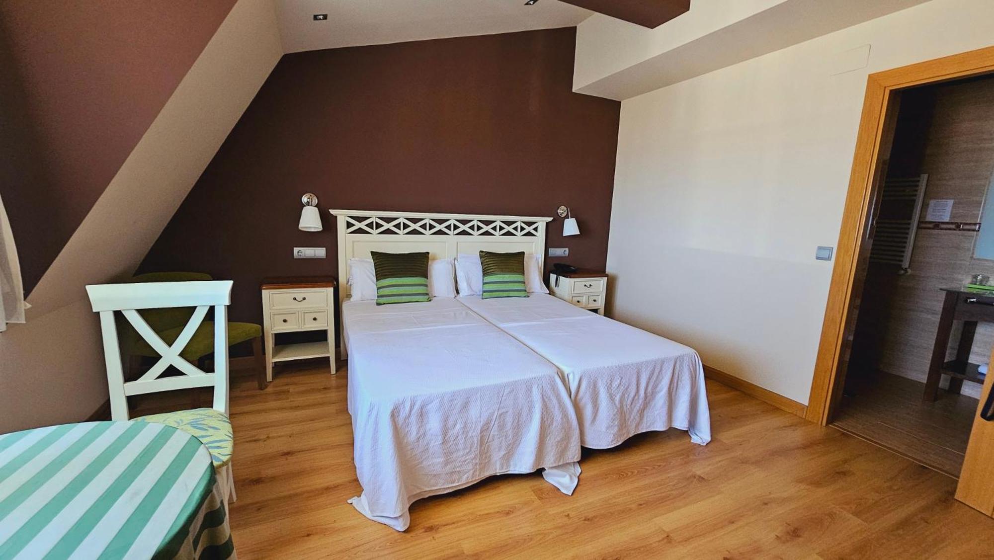 Hotel Matalenas Santander Buitenkant foto