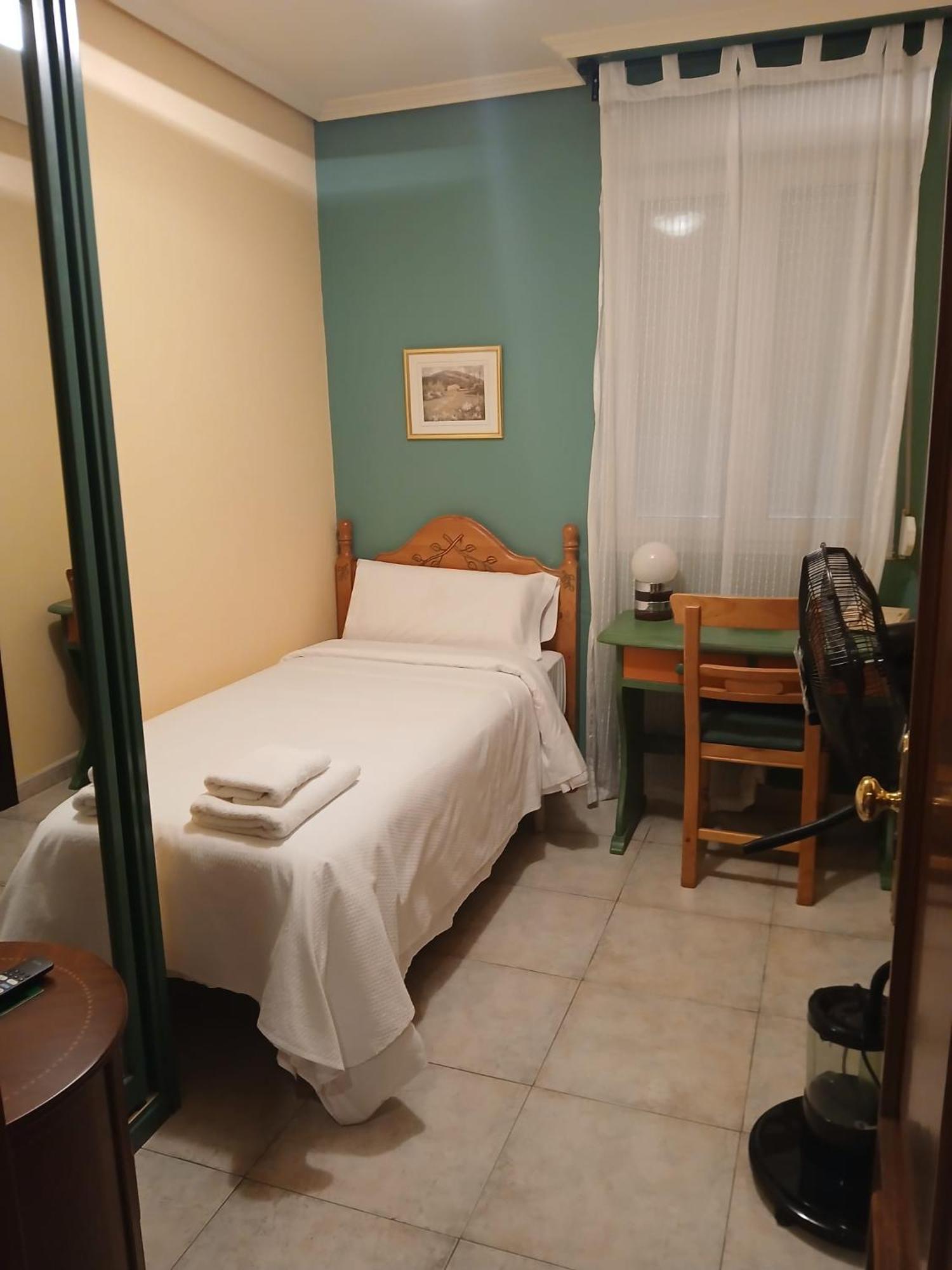 Hotel Matalenas Santander Buitenkant foto