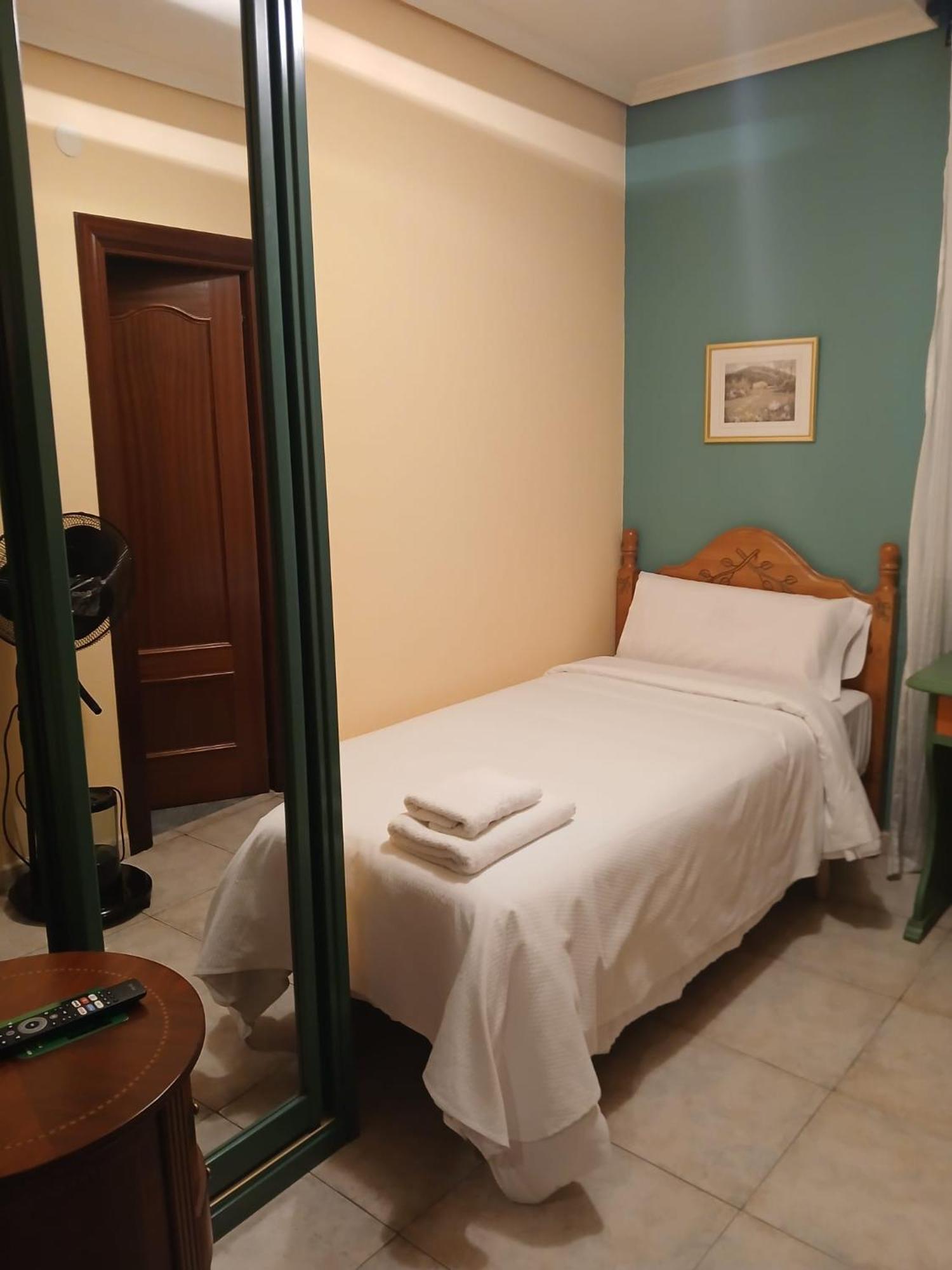 Hotel Matalenas Santander Buitenkant foto