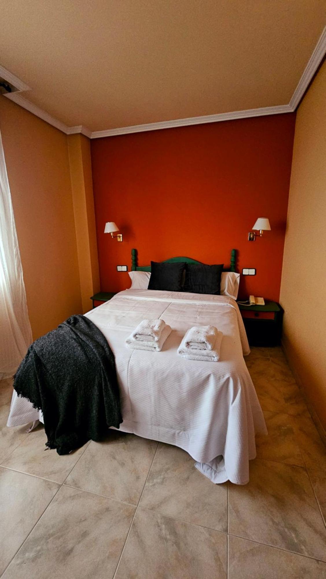 Hotel Matalenas Santander Buitenkant foto