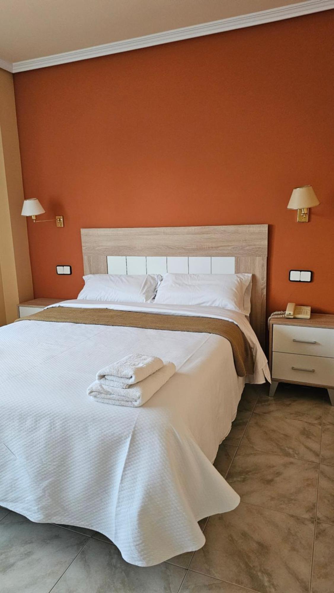 Hotel Matalenas Santander Buitenkant foto